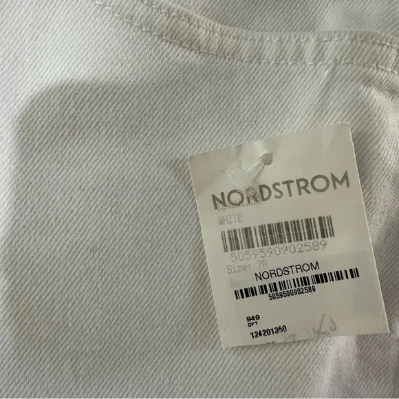 ASOS Design Women’s White Distressed Wide Leg Denim Jeans Size 28 NWT - Picture 4 of 8